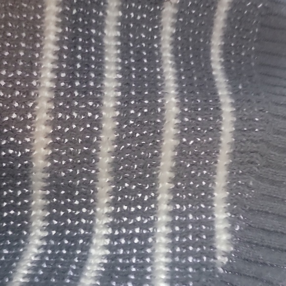 Staccato Grey and white sweater - Picture 5 of 6